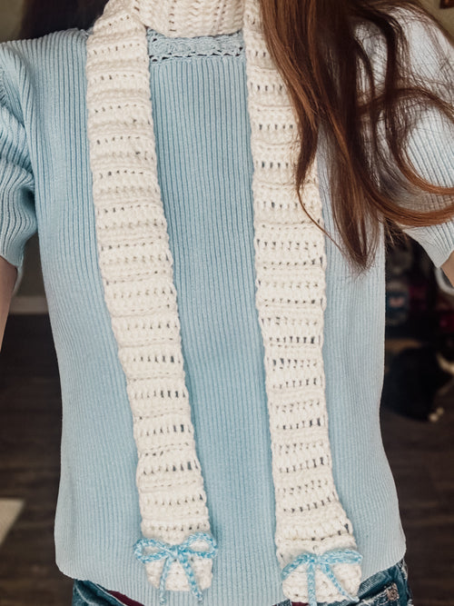 Bow scarf